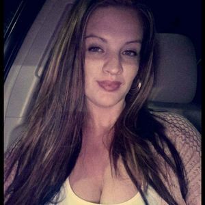 Meet your Posher, Sissy